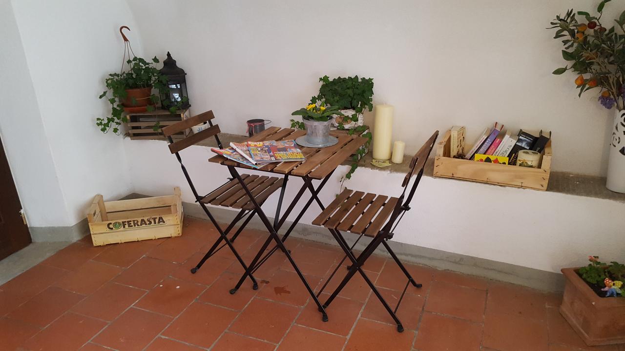B&B Podere Montese Вилафранка ин Луниджана Екстериор снимка