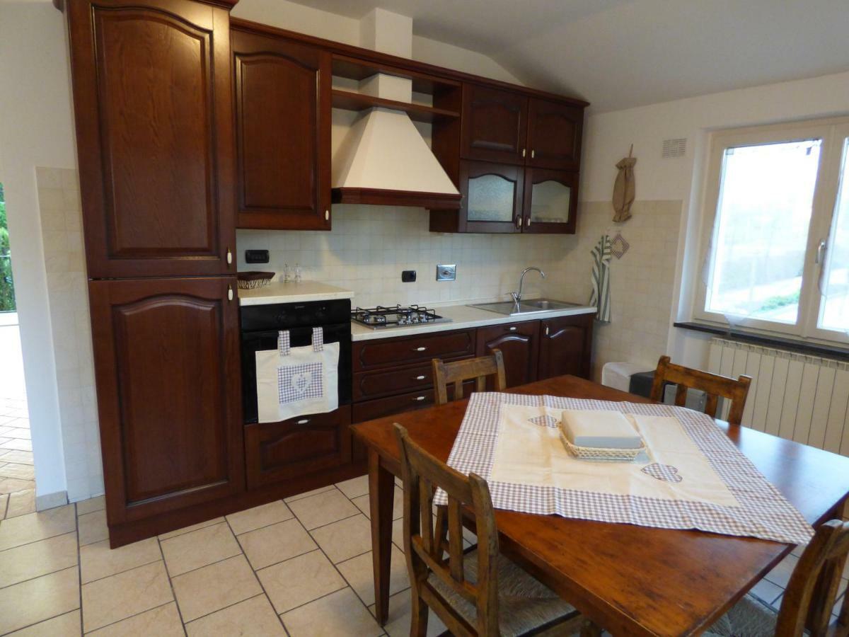 B&B Podere Montese Вилафранка ин Луниджана Екстериор снимка